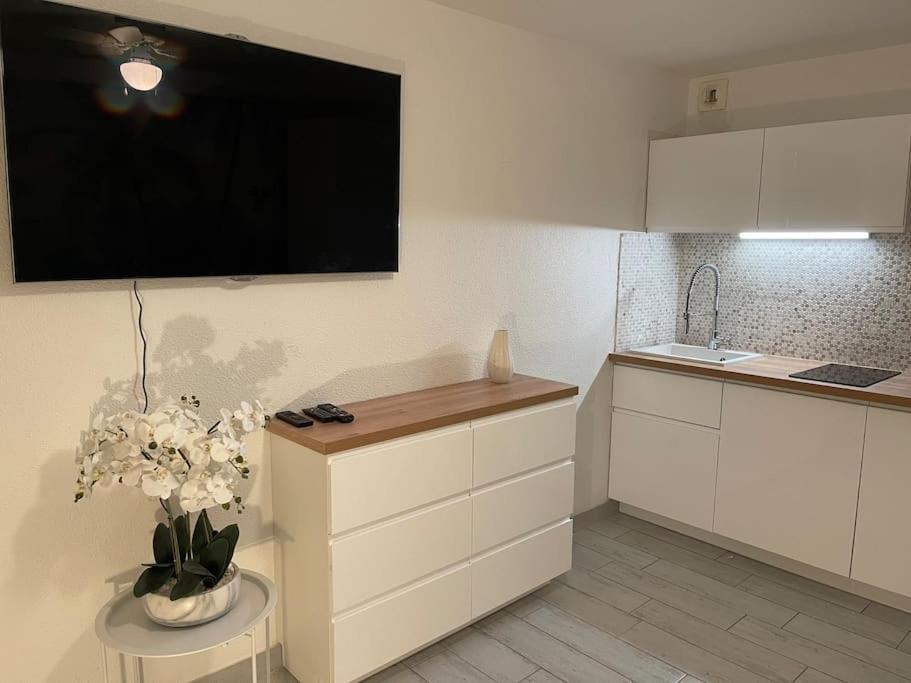 Appart Frontignan Sur La Plage, Piscine, Wifi, Tv, Netflix Luaran gambar