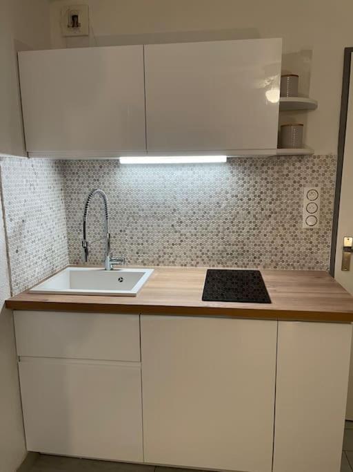 Appart Frontignan Sur La Plage, Piscine, Wifi, Tv, Netflix Luaran gambar